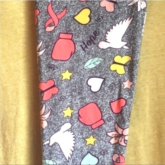 New LuLaRoe Rare Grey & White Speckled Lily Breast Cancer Awareness Leggings OS - Picture 13 of 16